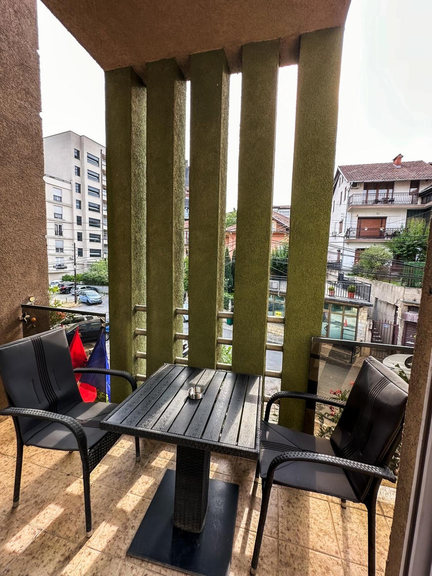 Grand Apartments Prishtina Prishtine Bagian luar foto